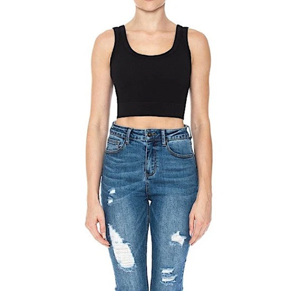 AMBIANCE • Women’s Black Ribbed Cropped Scoop Neck Tank Top - Picture 2 of 8